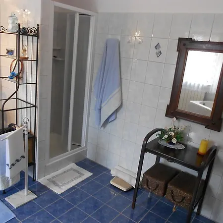Bed & Breakfast Domus Oleander Ližnjan
