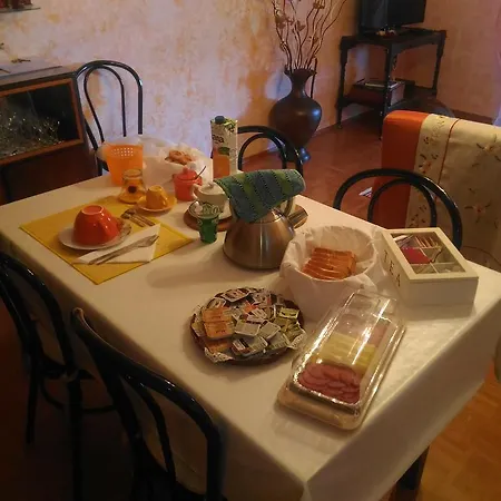 Bed & Breakfast Domus Oleander Ližnjan