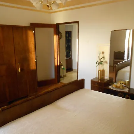 Bed & Breakfast Domus Oleander